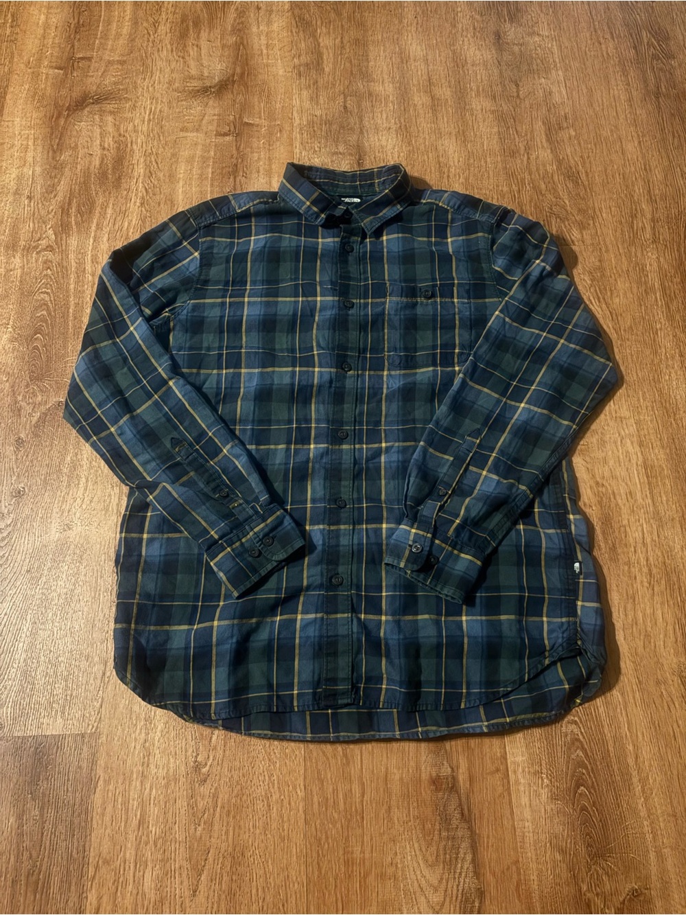 The North Face Shirt Men’s Large Blue Green Plaid Button Up Long Sleeves